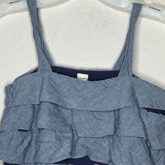 Old Navy Top‎ - Picture 2 of 8